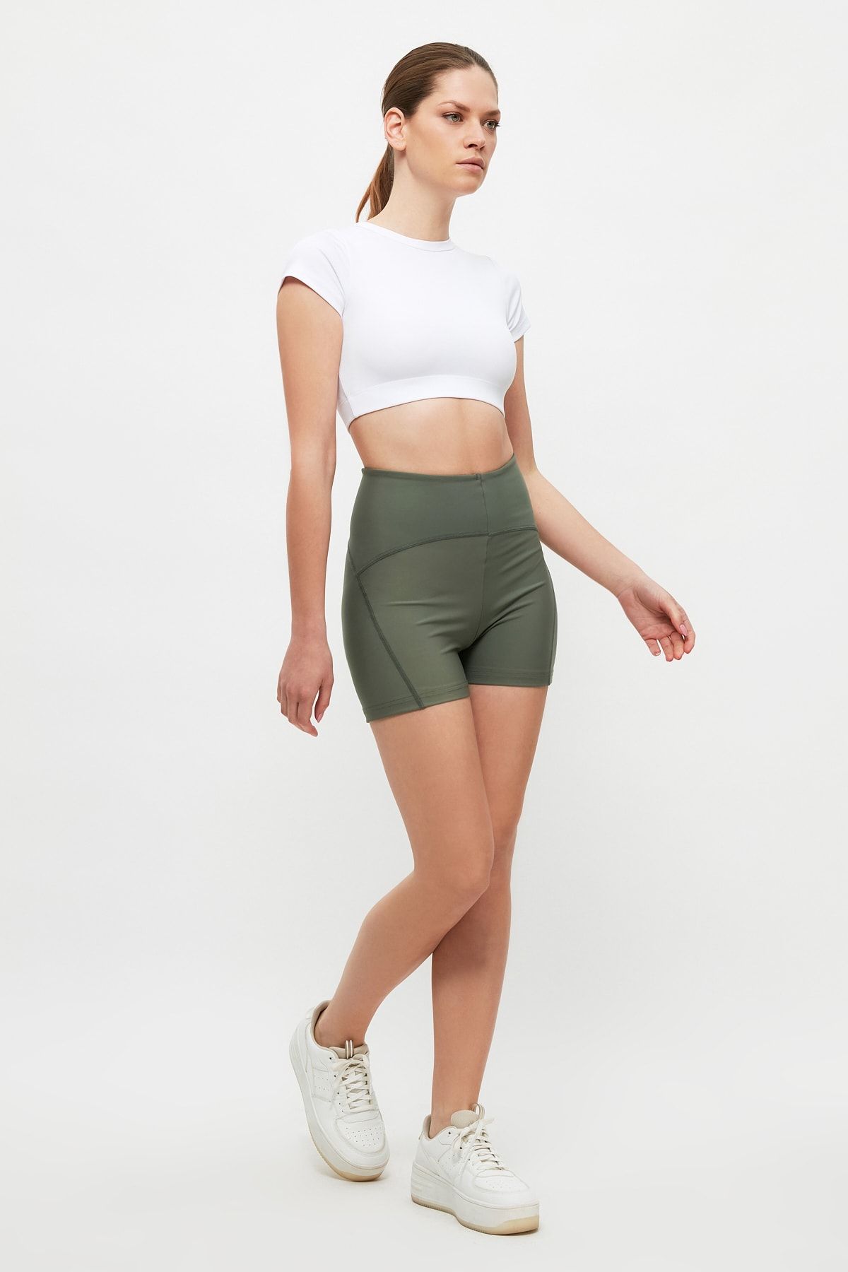 Trendyol Collection-Khaki Restorer Strick-Sportshorts/kurze Leggings TWOSS21SR0545 2
