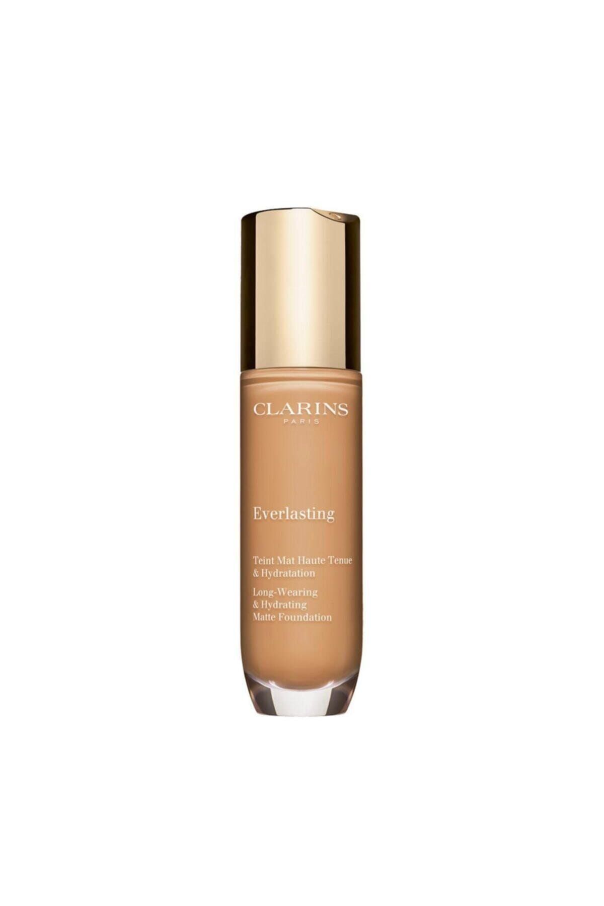 Clarins-Foundation 1