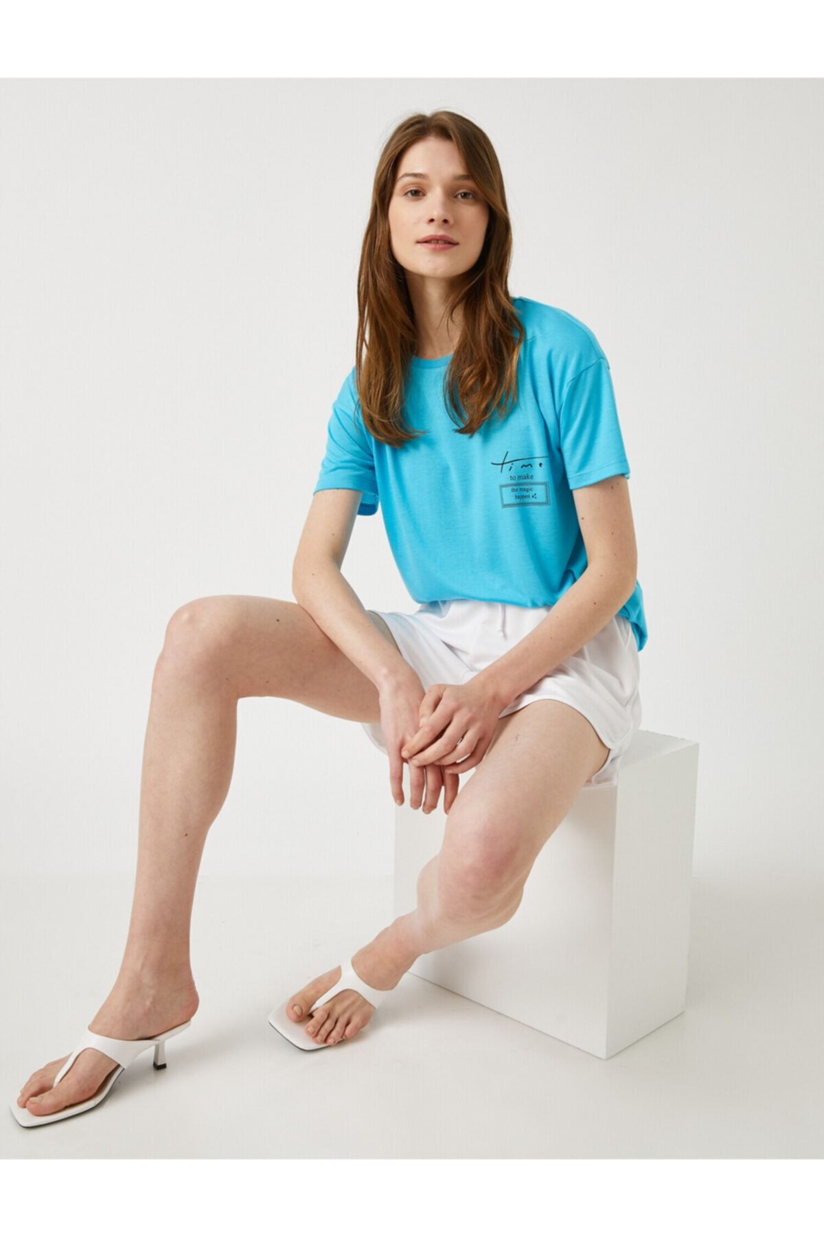 Koton T-Shirt Blau Regular Fit Fast ausverkauft