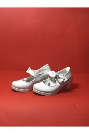 Beyaz Kız Kısa Topuklu Ayakkabı 01243