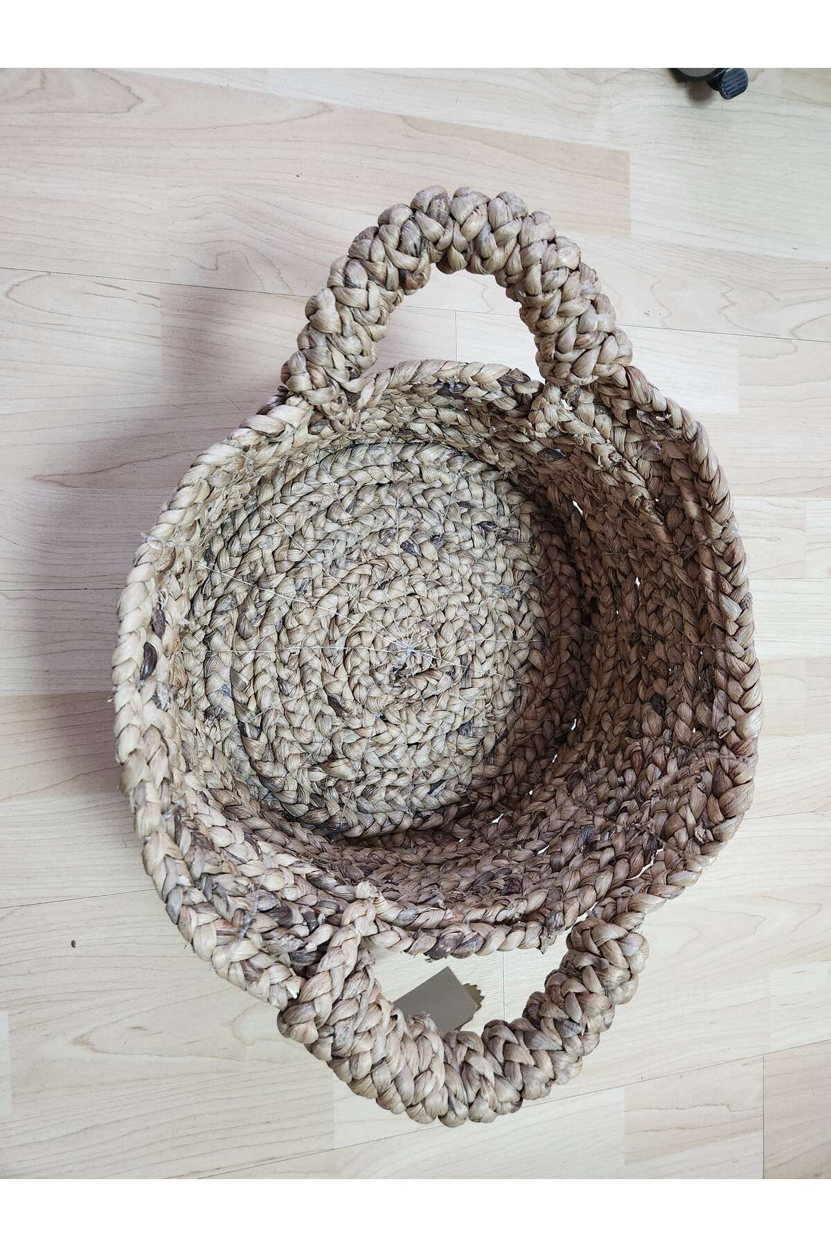 KANCAEV-Round Aqua-Natural Basket in Water Hyacinth Wicker, Small 2