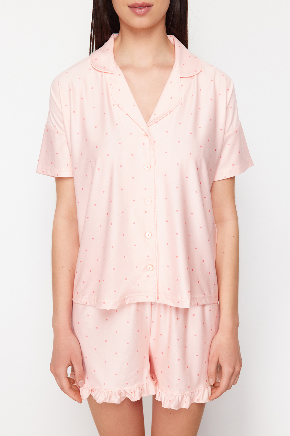 Trendyolmilla  Somon Puantiyeli Fırfır Detaylı Şortlu Örme Pijama Takımı THMSS24PT00284 - Görsel 4