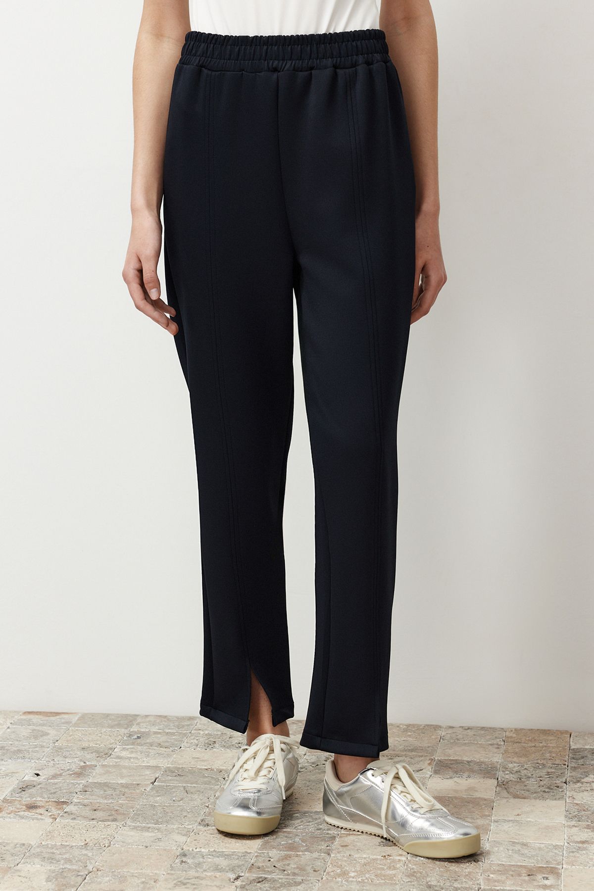 Trendyol Modest-Navy Blue Diver/Scuba Tie Detailed Knitted Top and Bottom Set TCTAW24EN00017 5