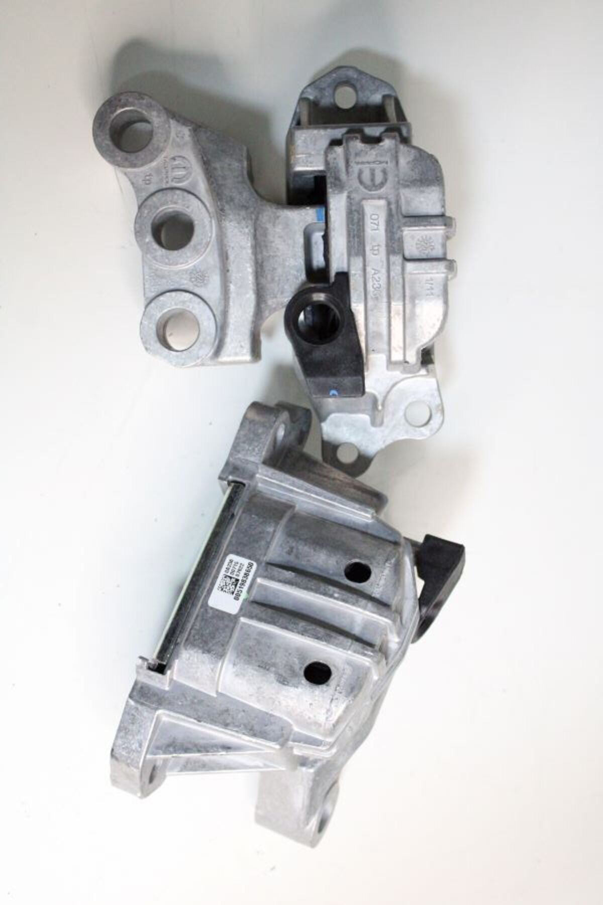 NET FİAT EGEA MOTOR TAKOZU SAĞ (ORJİNAL) 1.6 MULTİJET 51983865