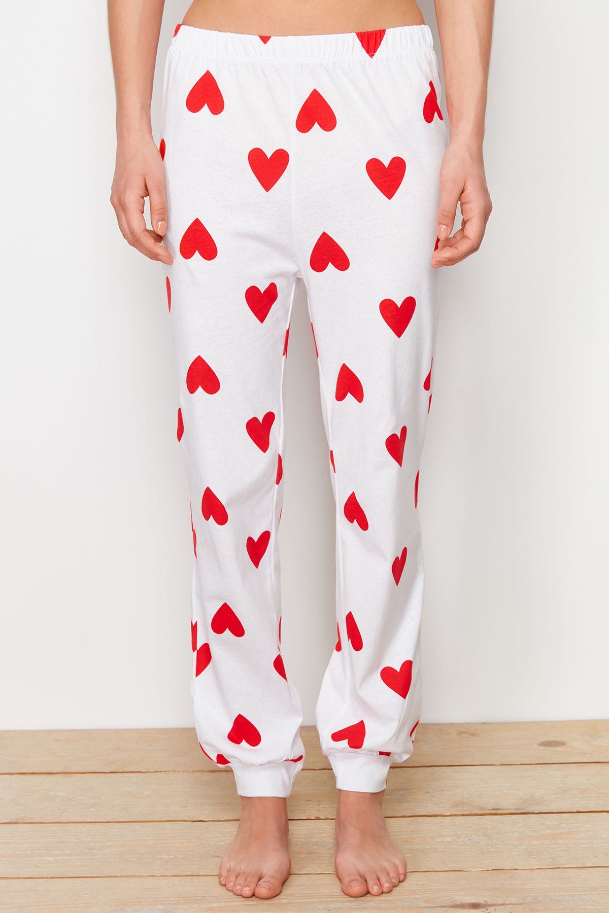 Trendyol Collection-Szív, fehér pamut pizsama szett - THMSS24PT00336 5