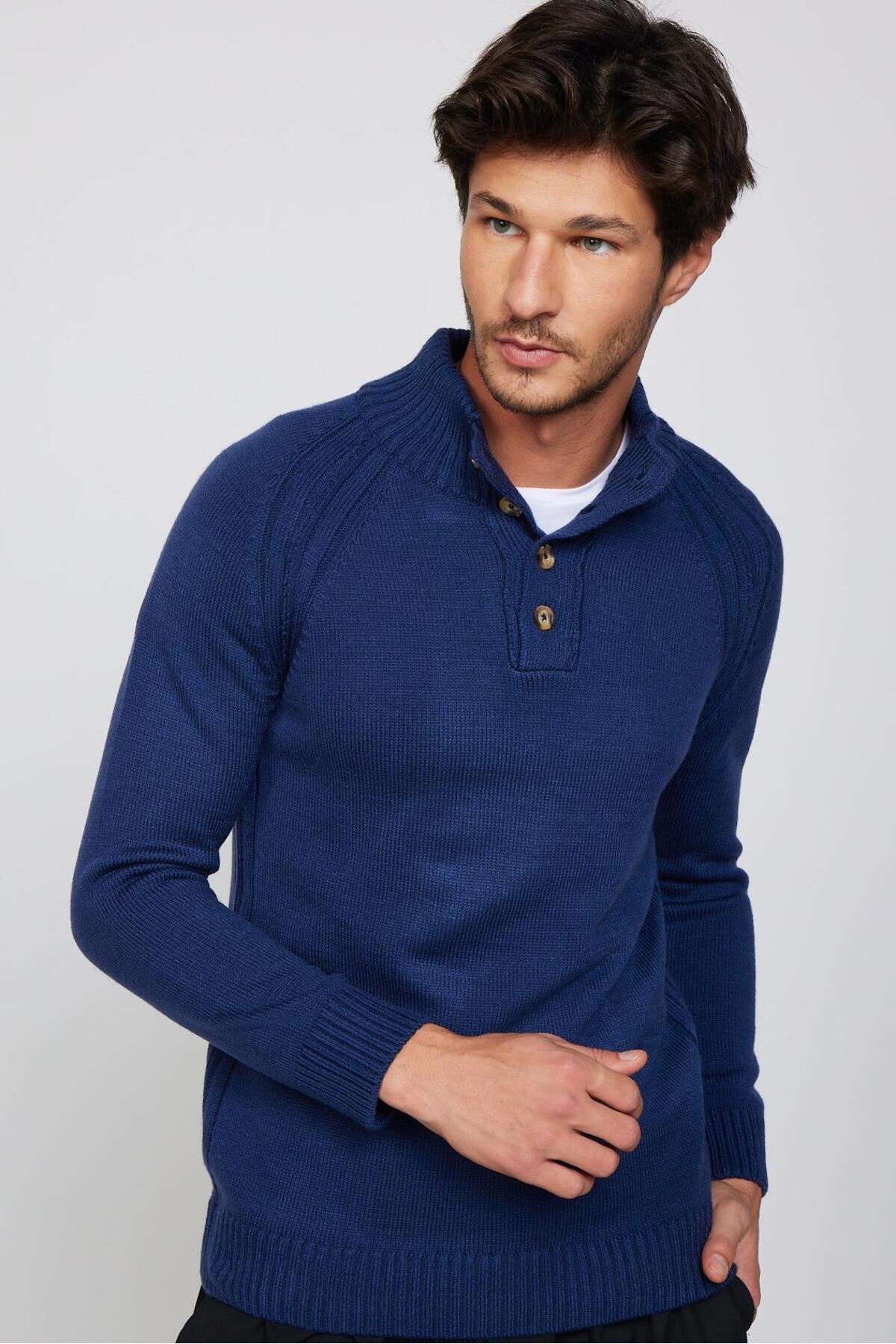 Men's Slim Fit Narrow Cut High Collar Buttoned Navy Blue Knitwear Sweater