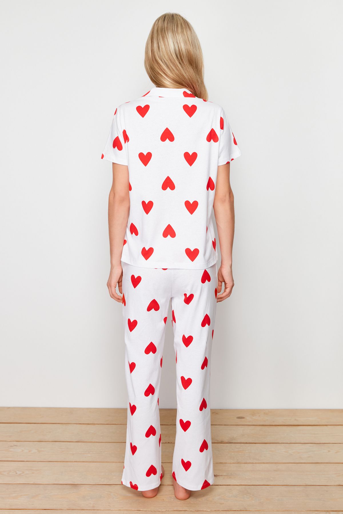 Trendyol Collection-Fehér kötött hálóruha szett szívvel - 100% pamut THMSS24PT00337 6