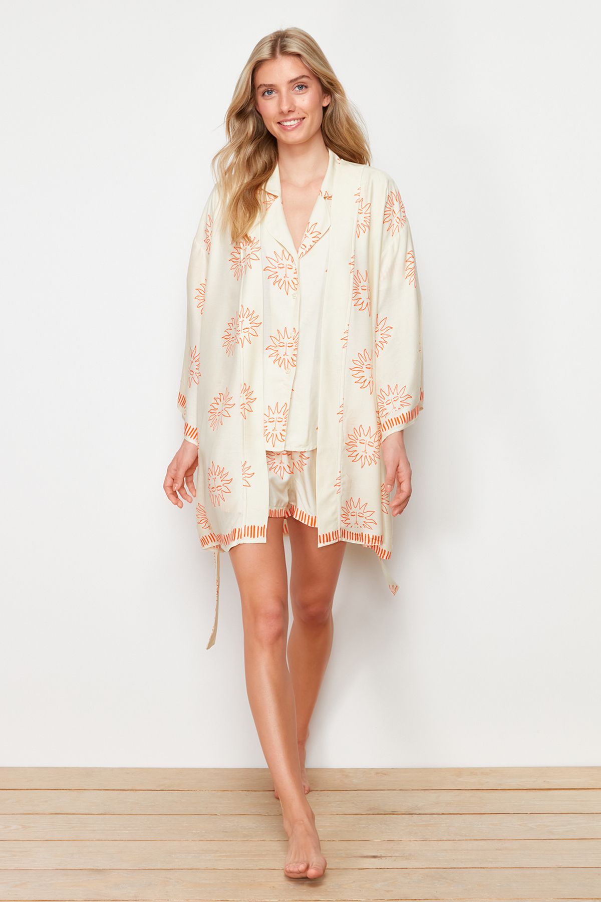 Trendyol Collection-Galaxy Patterned Multicolored Viscose Dressing Gown - THMSS24SB00013 3