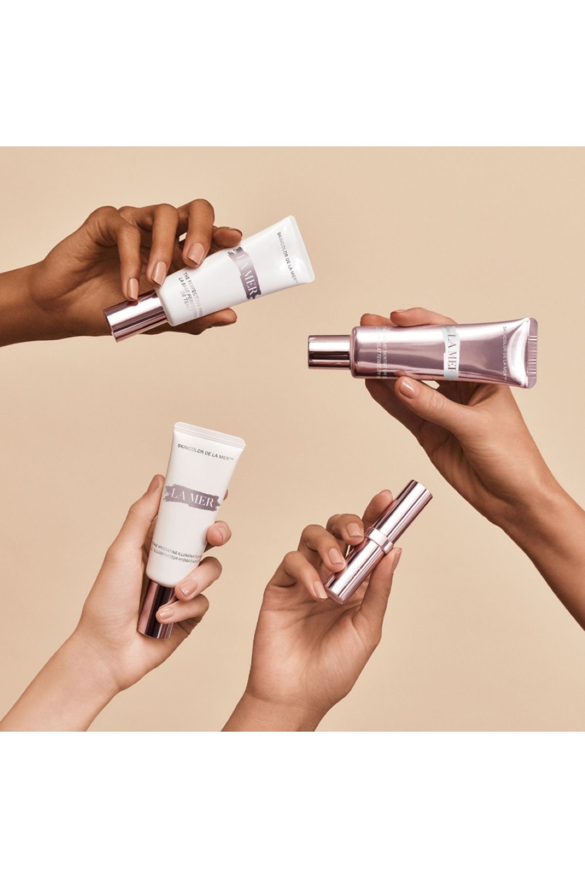 La Mer-The Hydrating Illuminator This highlighter that supplements skin tone with radiant pearls 40ml 4