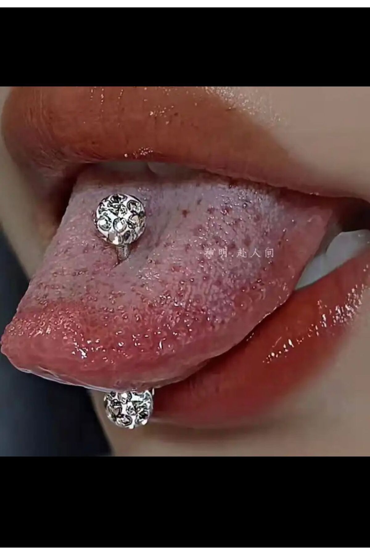 cerrahi çelik kristal taşlı dil piercingş