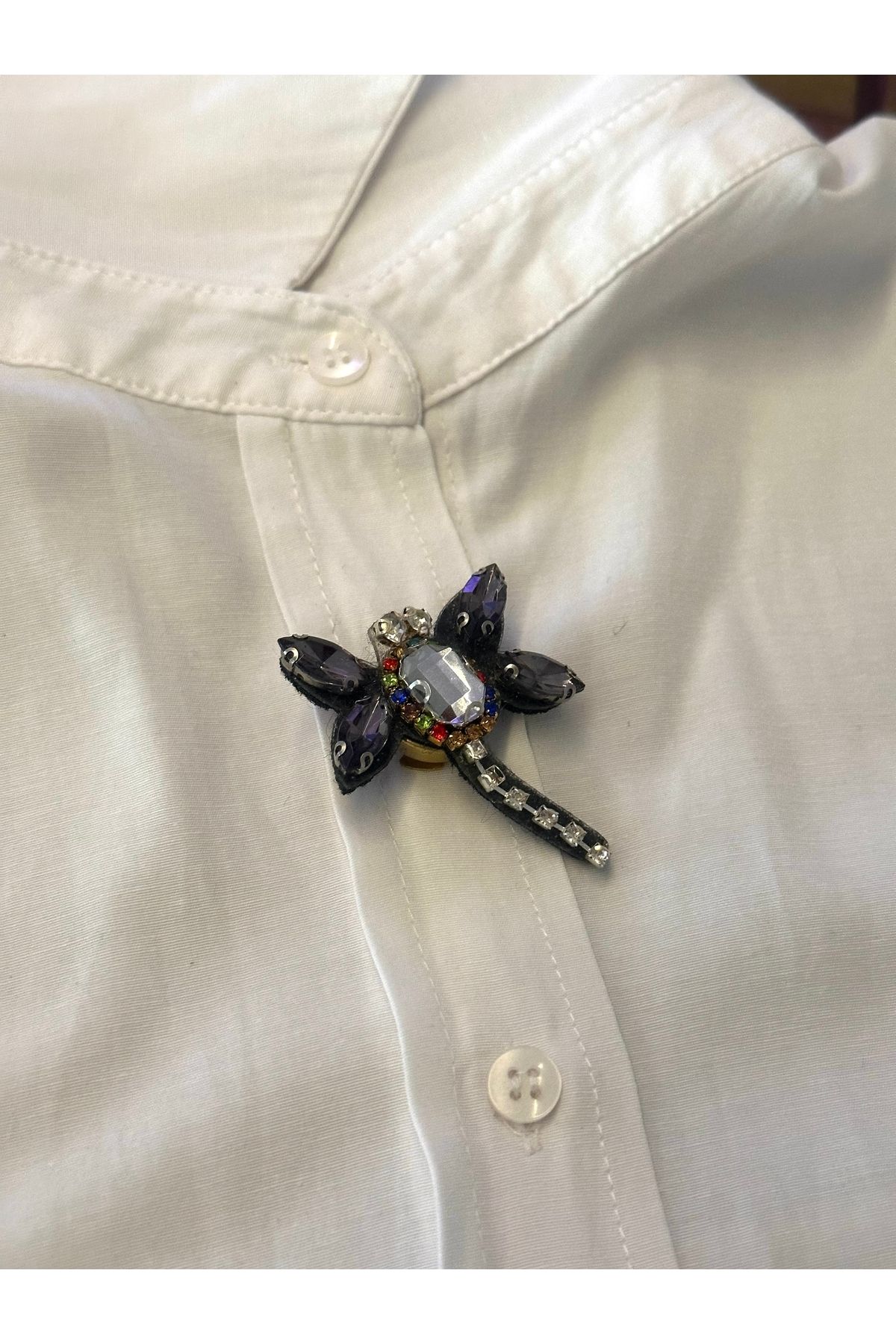 ODDA TASARIM ATÖLYESİ-Bee Model Colorful Stone Plug-and-Stick Clip Jointless Button 7