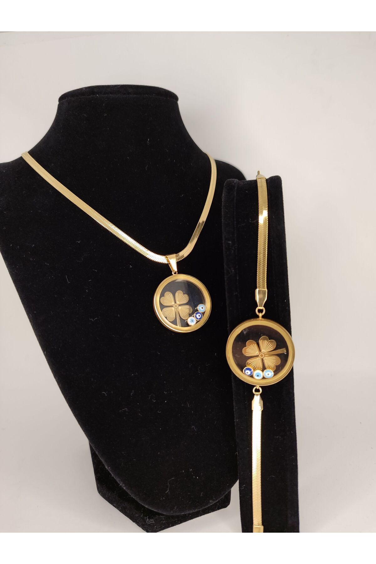 Romea Açılan, Çeyrek Koyulabilen İtalyan Zincir Yonca'lı Çelik Kararmaz Kolye & Bileklik Seti Altın Rengi