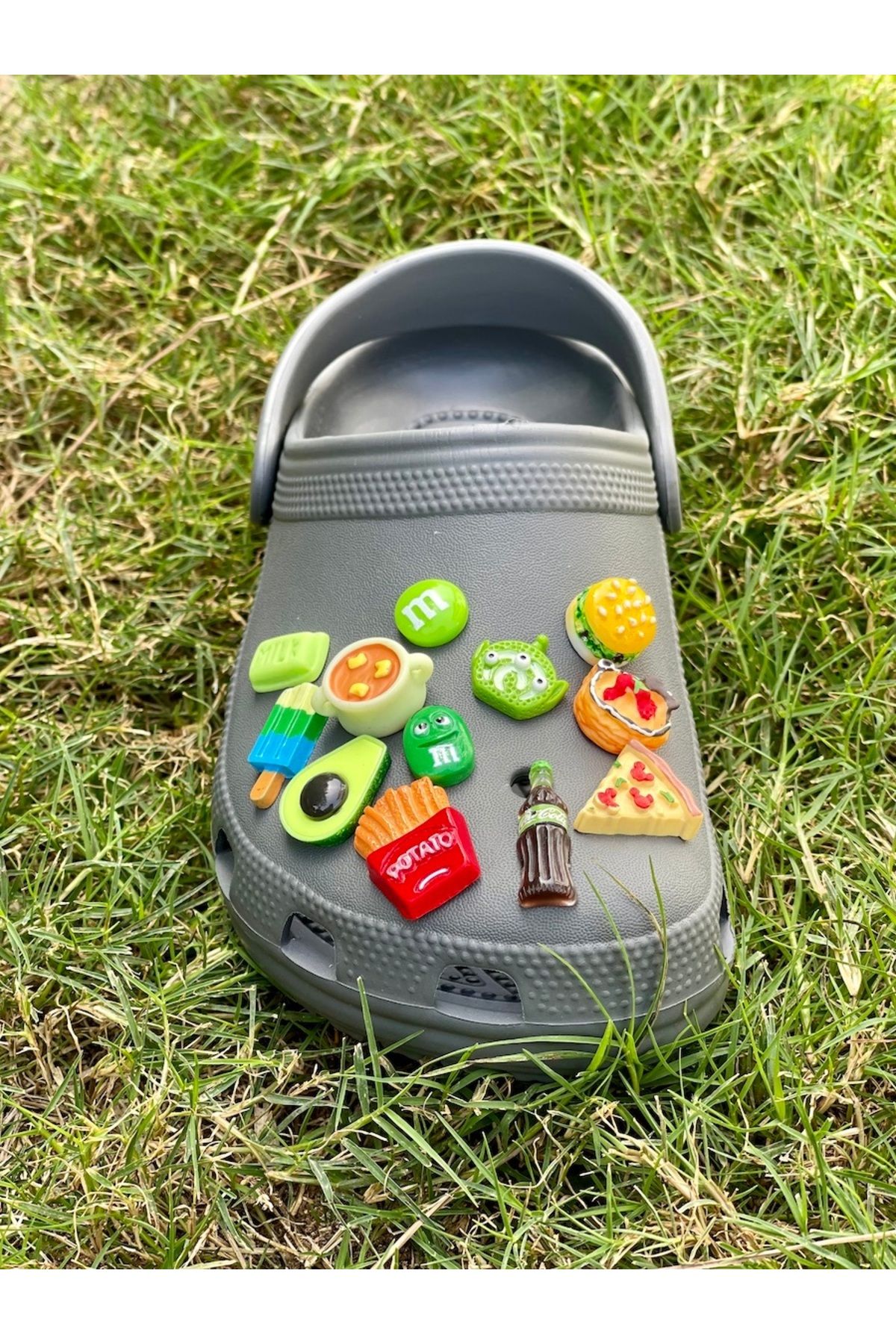 هدیه مفهومی کک 3D CROCS CHARM SLIPPERS COKE تزئین سه بعدی ORNAMENT JIBBITZ Crocs