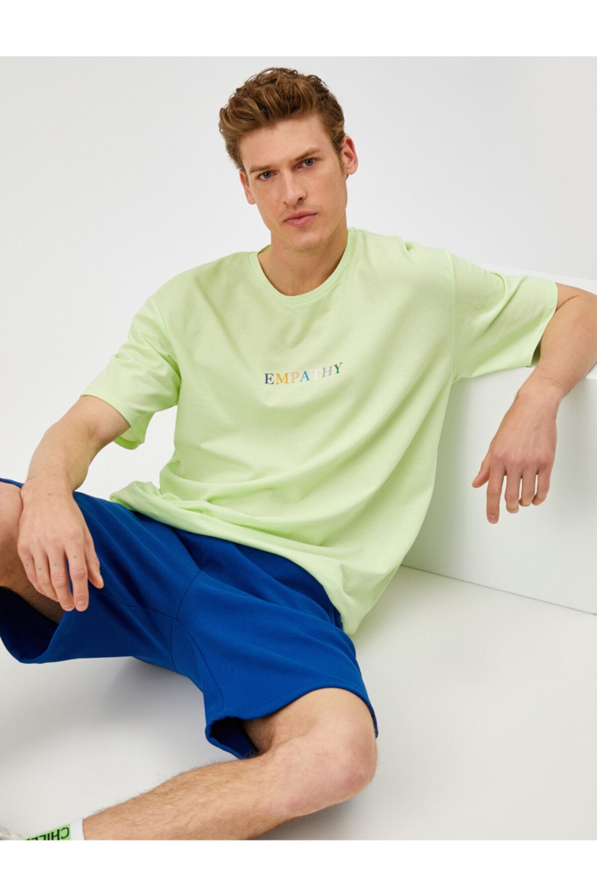 Koton T-Shirt Grün Regular Fit Fast ausverkauft