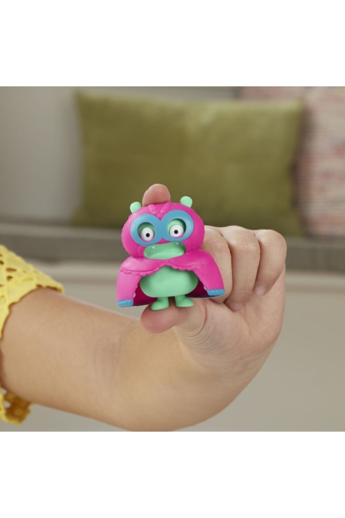 Ugly Dolls-Uglydolls مفاجأة زي الطفل Pancake Champ Jeero E4545 4