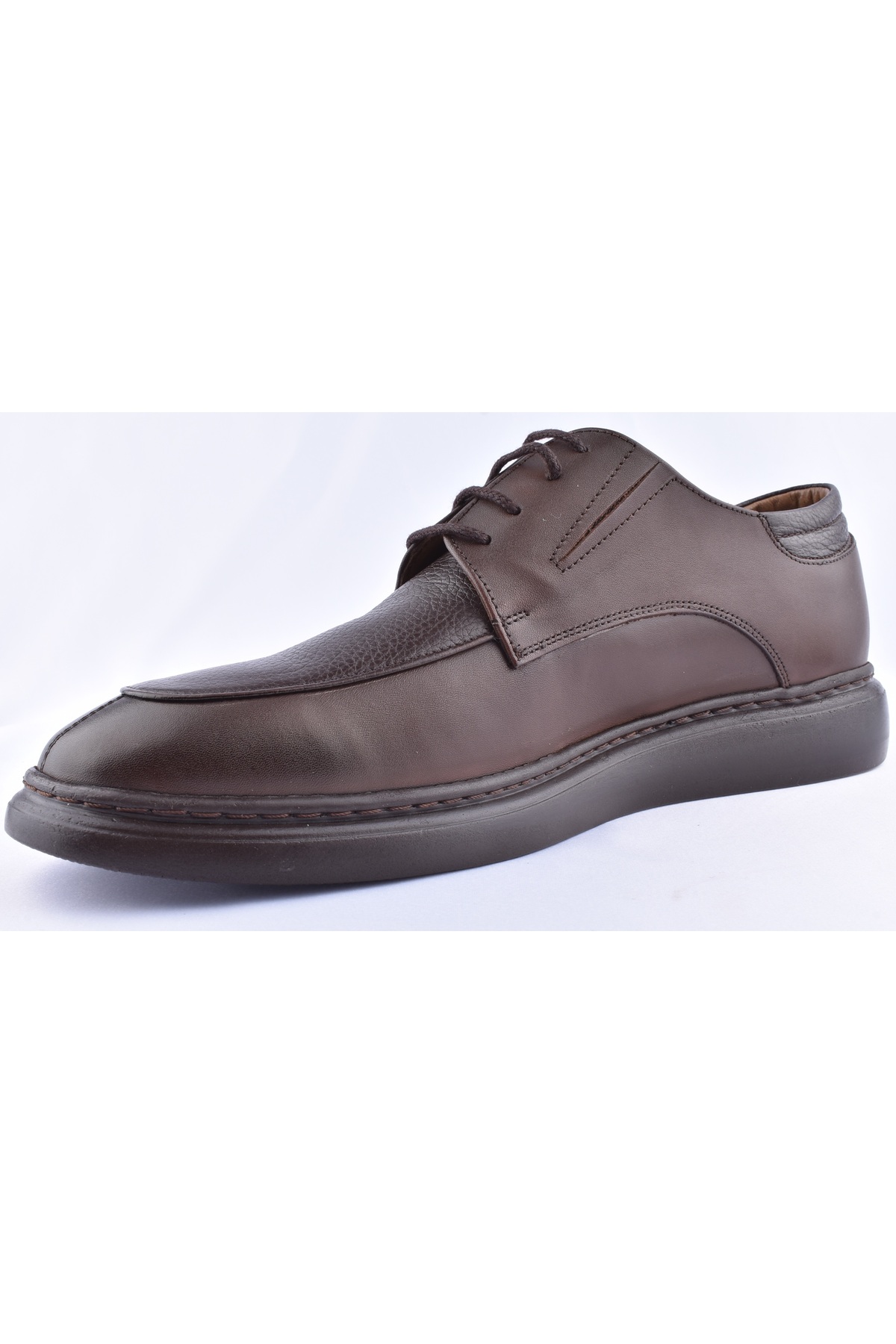 کفش کژوال پیر کاردین مردانه چرم اصل قهوه ای  راسته      Daily/روزانه | Pierre Cardin KML31452 - تصویر 3