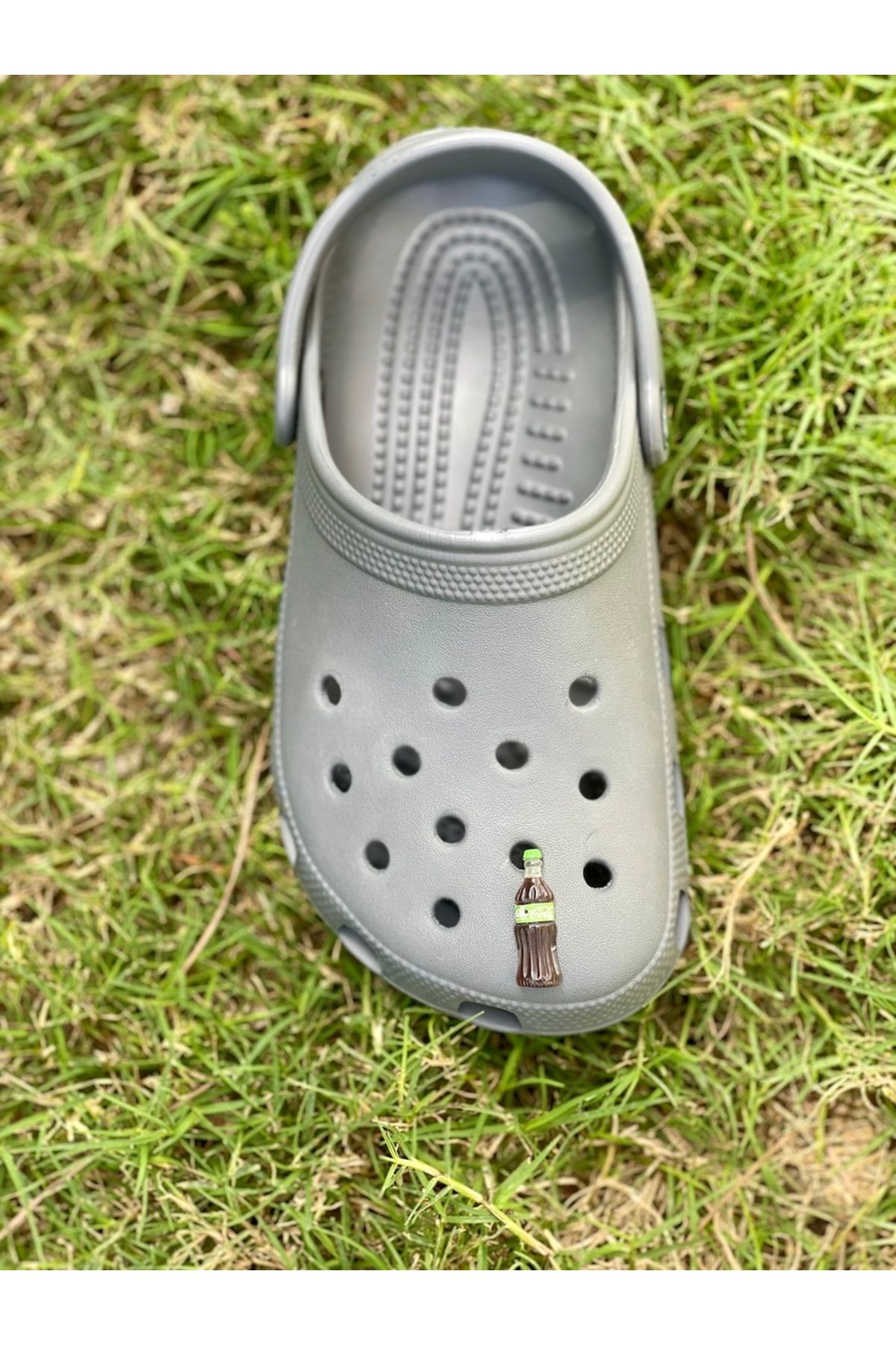 هدیه مفهومی کک 3D CROCS CHARM SLIPPERS COKE تزئین سه بعدی ORNAMENT JIBBITZ Crocs