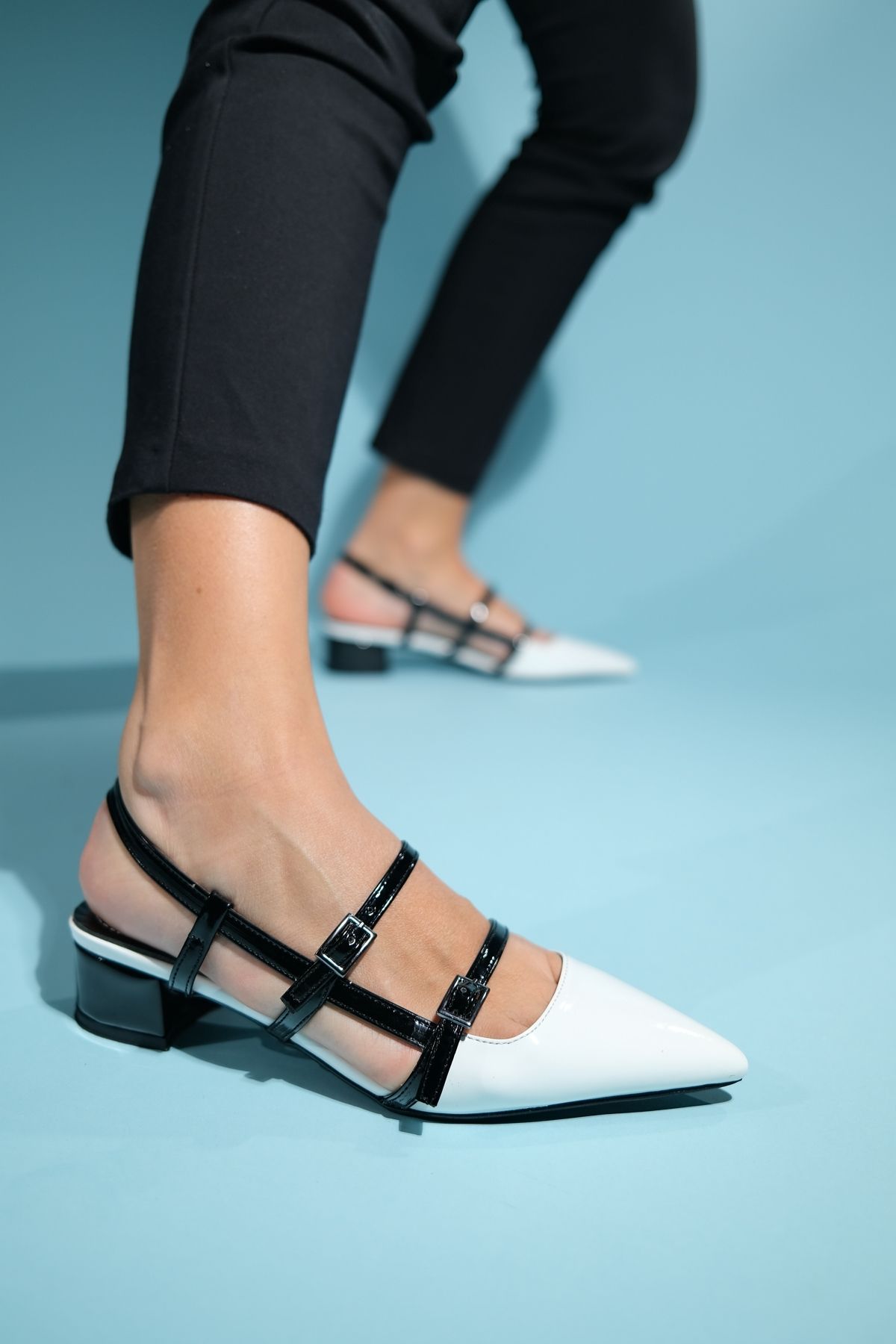 صندل سفید زنانه Genoa پوست سیاه و چرمی کفش پاشنه پا luvishoes