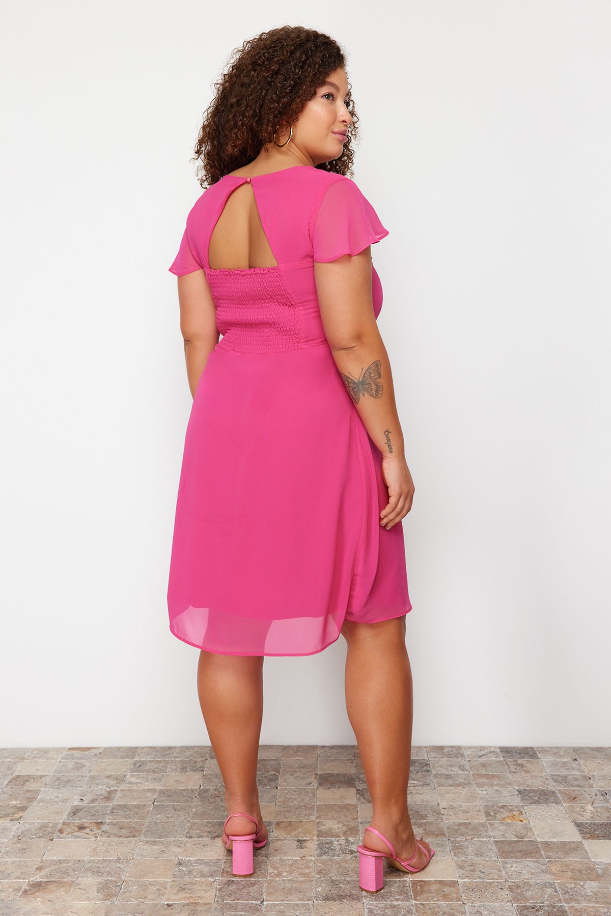 Trendyol Curve Plus Size Pink Chiffon Dress Trendyol