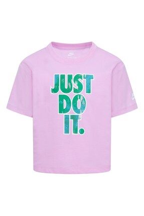 Nike Pr nted Club Boxy Tee K z Cocuk T Sh rt Fiyat Yorumlar Trendyol