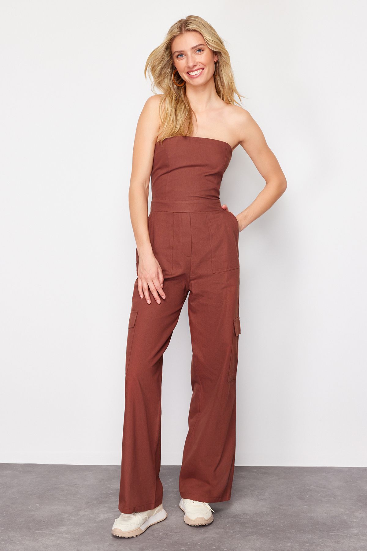 Trendyol Collection-Brown Cargo Pocket Strapless Collar Maxi Woven Jumpsuit TWOSS23TU00192 1