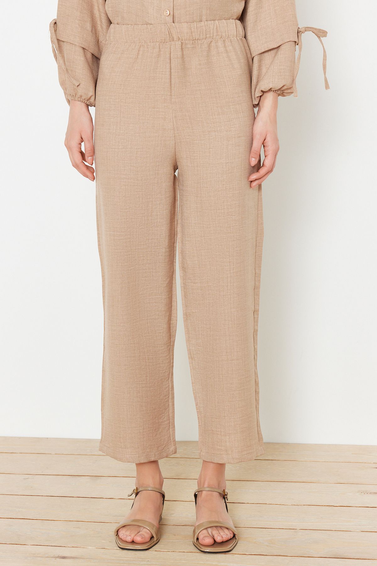 Trendyol Modest-Σετ από πέτρινο λινό υφασμένο επάνω και κάτω μέρος TCTSS24US00062 5