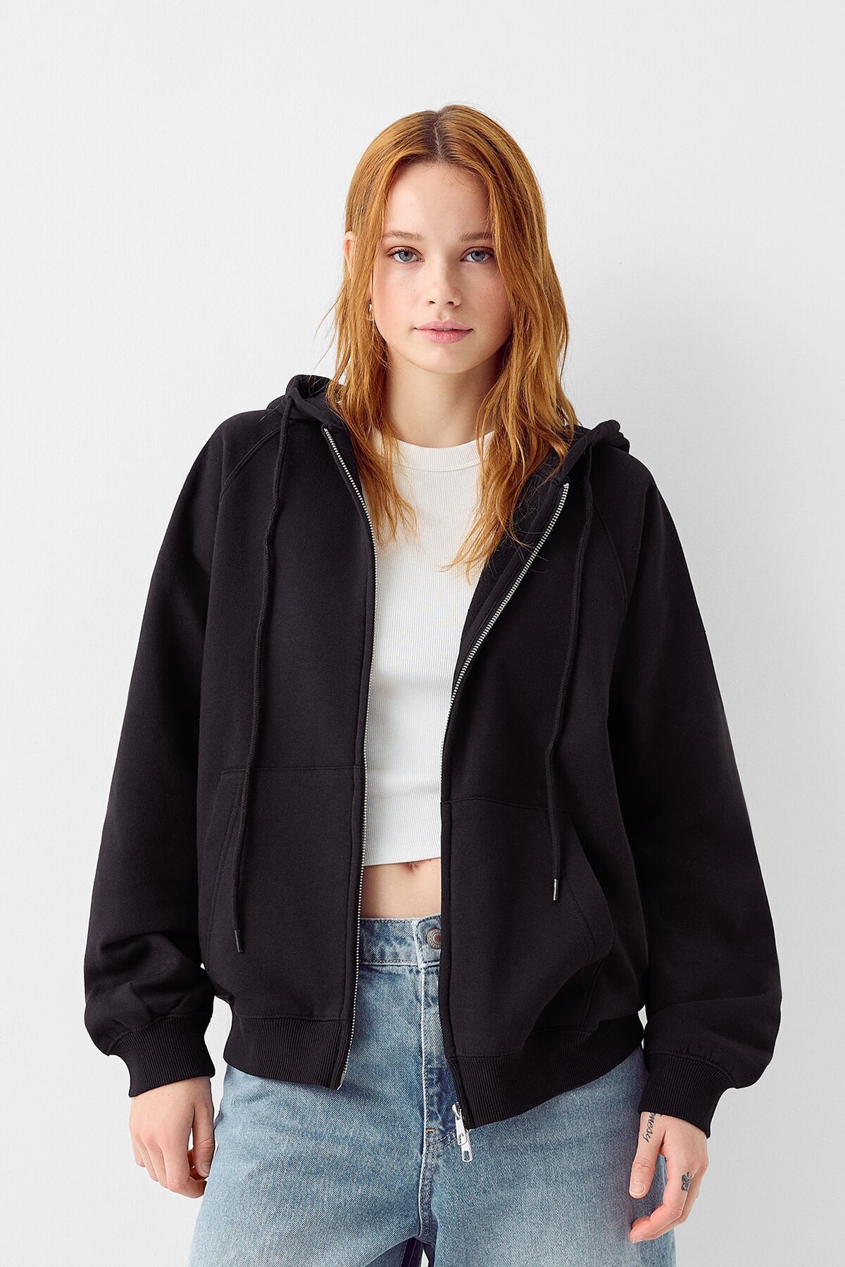 Givenchy sweat shop