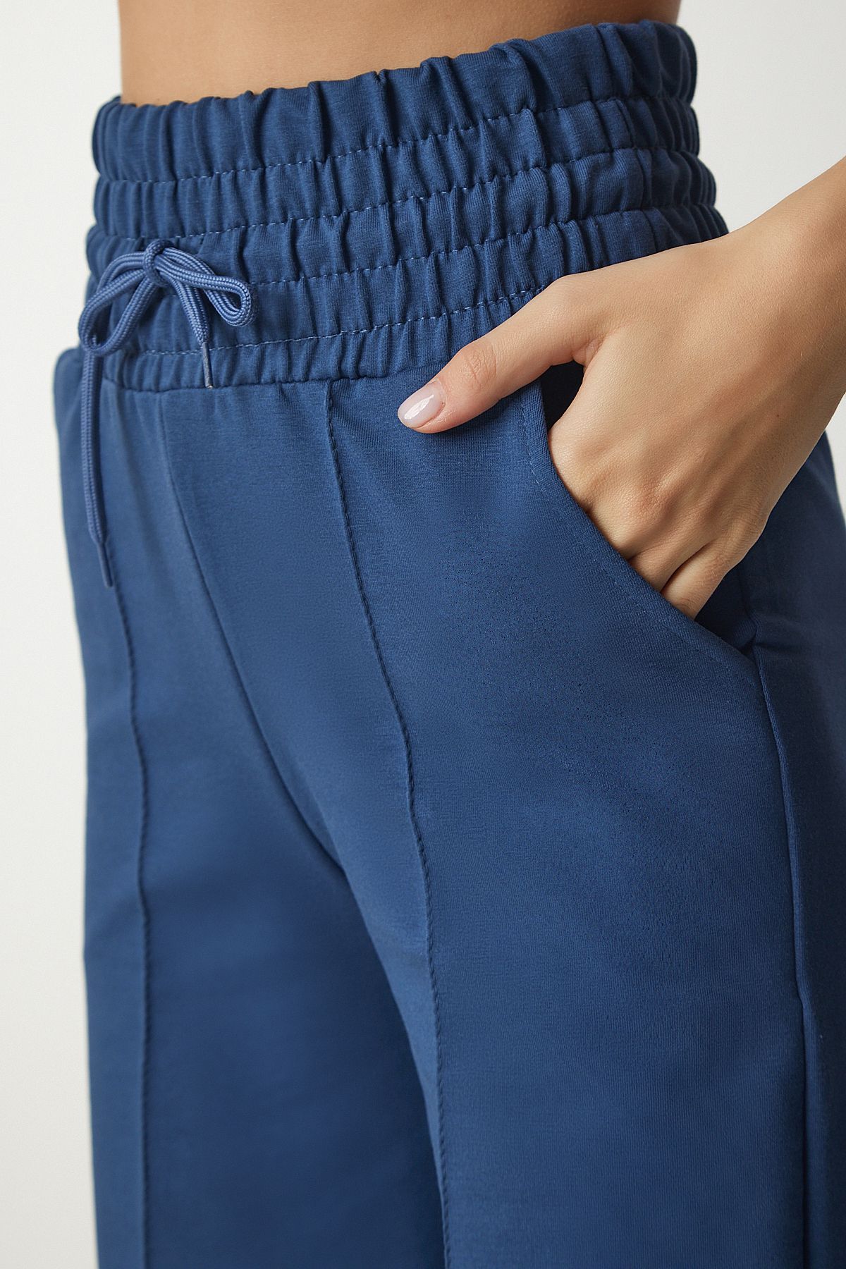 Happiness İstanbul-Marineblaue Basic-Jogginghose aus Strick mit Taschen für Damen XR00018 4