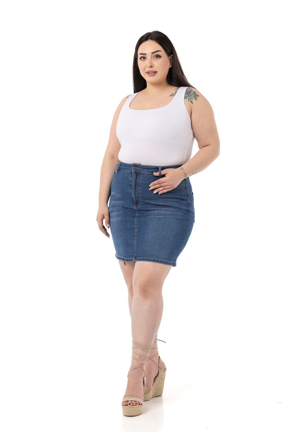 DISENTIS MODEST  Büyük Beden Taşlama Detaylı Beş Cepli Mavi Mini Denim Etek - Görsel 5