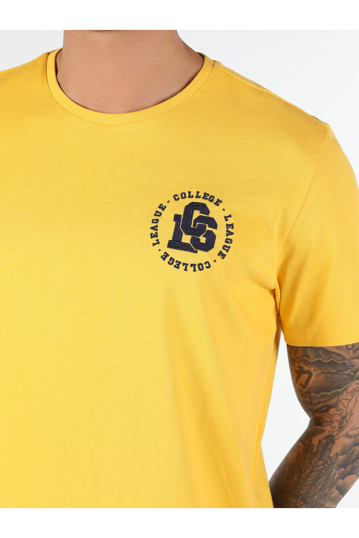 تی شرت مردانه کولینز | .CL1061801_Q1.V1_YLS Colin’s - Image 5