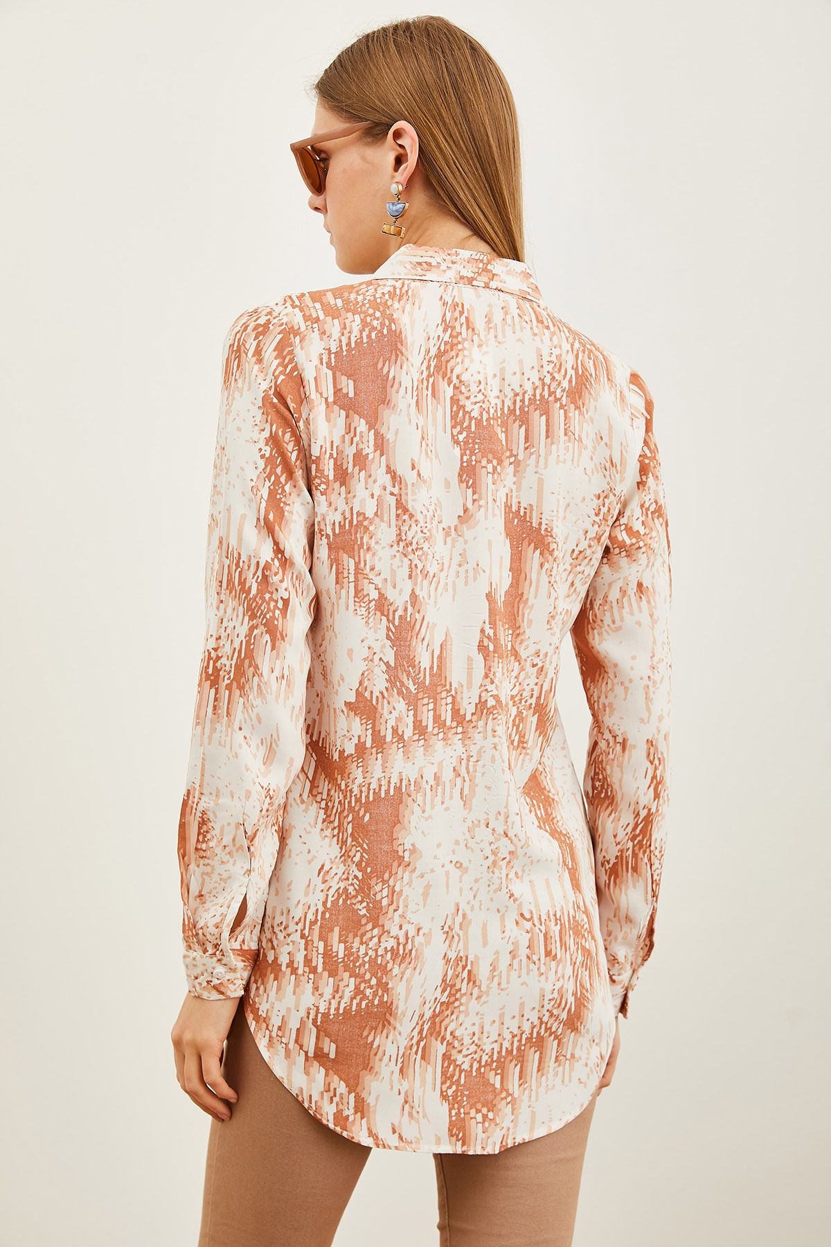 Olalook-Women's Geometric Tan Patterned Woven Viscose Shirt GML-19001204 2