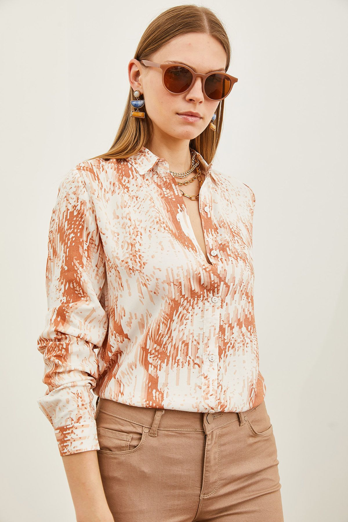 Olalook-Women's Geometric Tan Patterned Woven Viscose Shirt GML-19001204 5