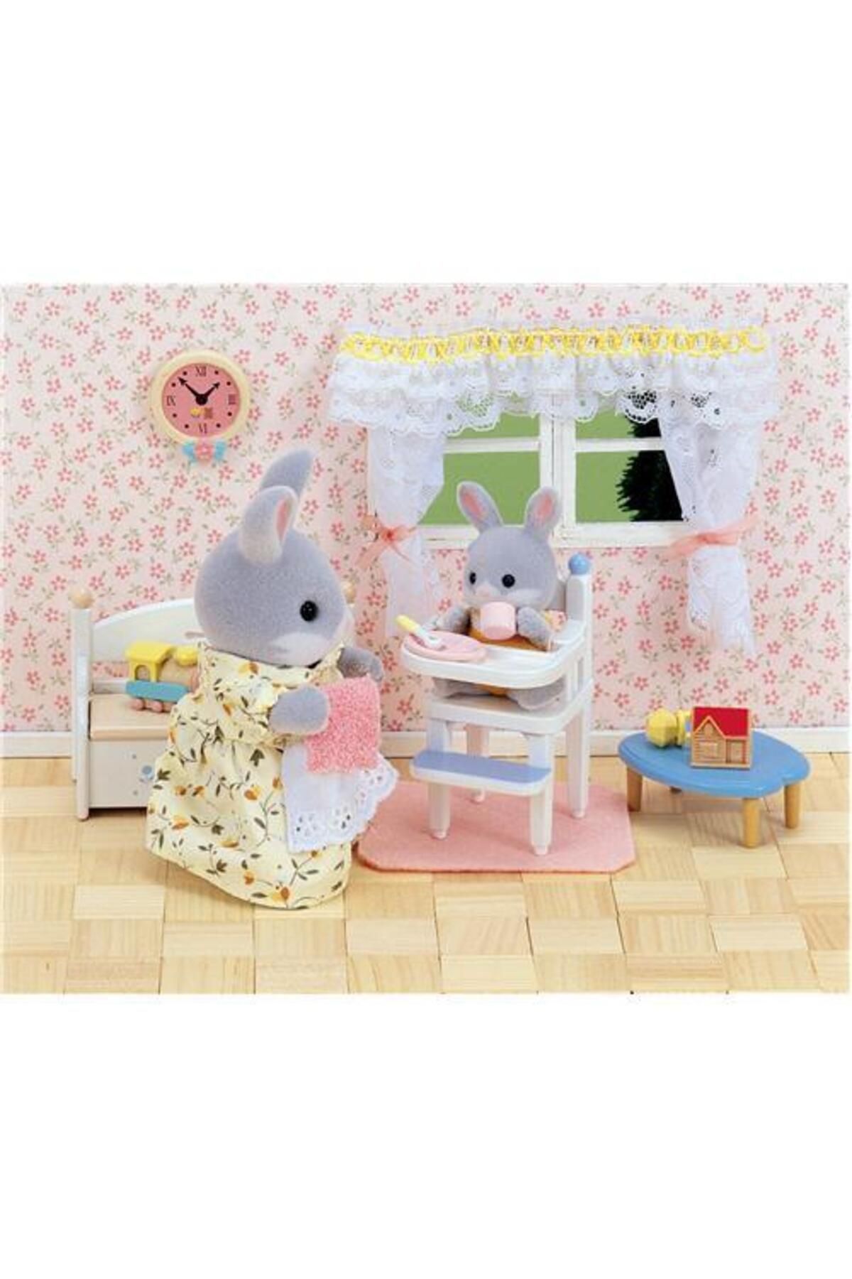 Sylvanian Families Comfortable Chair for Baby and Feeding Trendyol