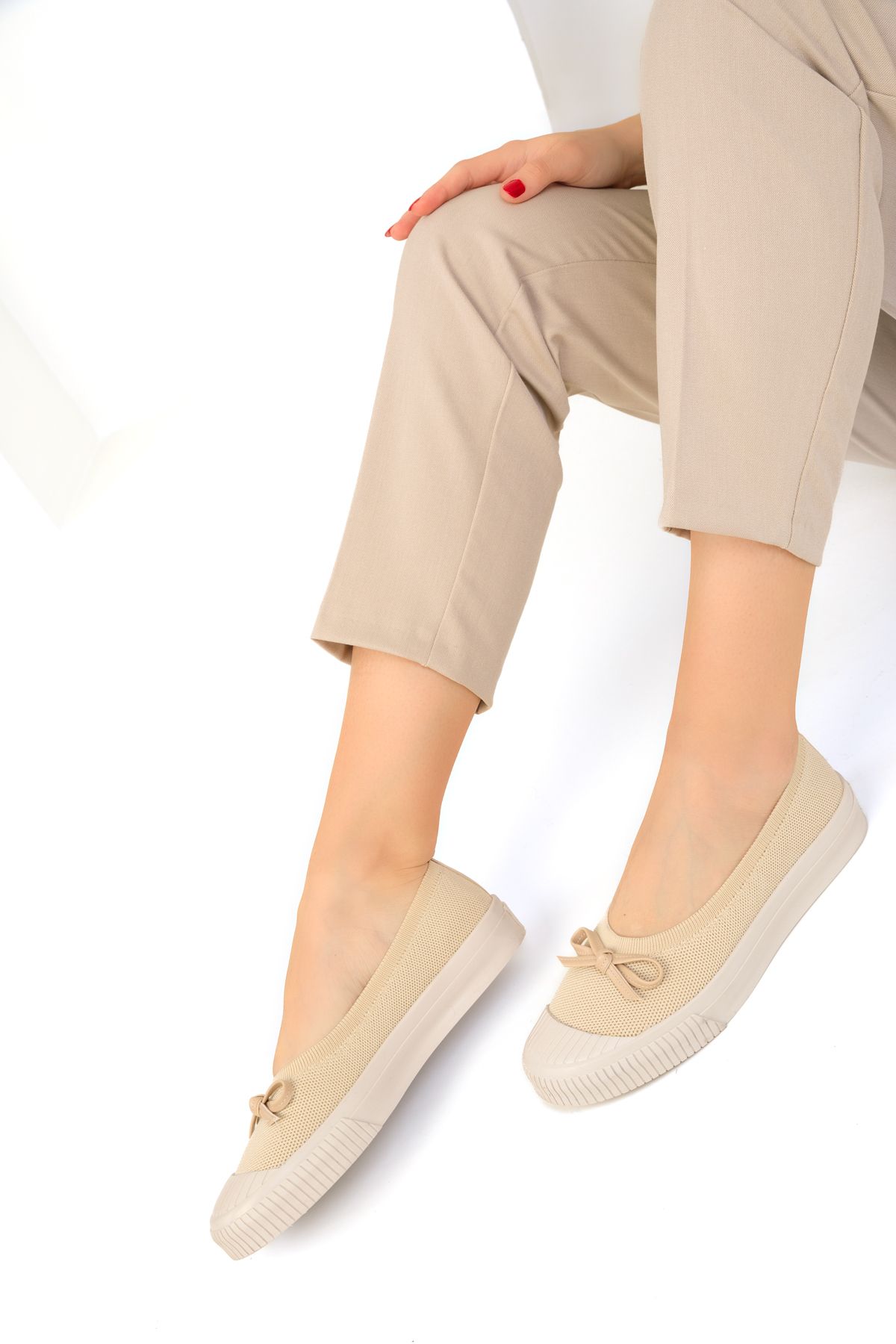 https://cdn.dsmcdn.com/ty1277/product/media/images/prod/PIM/20240427/07/189d4a7e-8ecf-4756-9c29-4cd97d8bdbf5/1_org_zoom.jpg