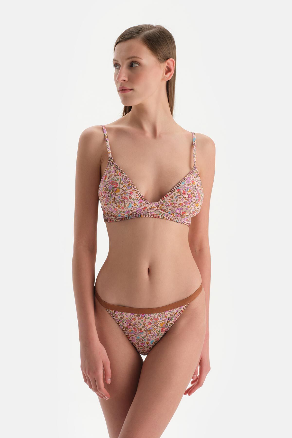 Dagi-Koralle Bralet 4