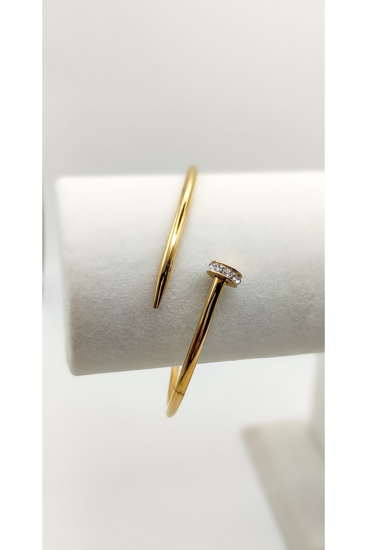 Bilezik Çivi Ve Taş Tasarım Çelik Bileklik