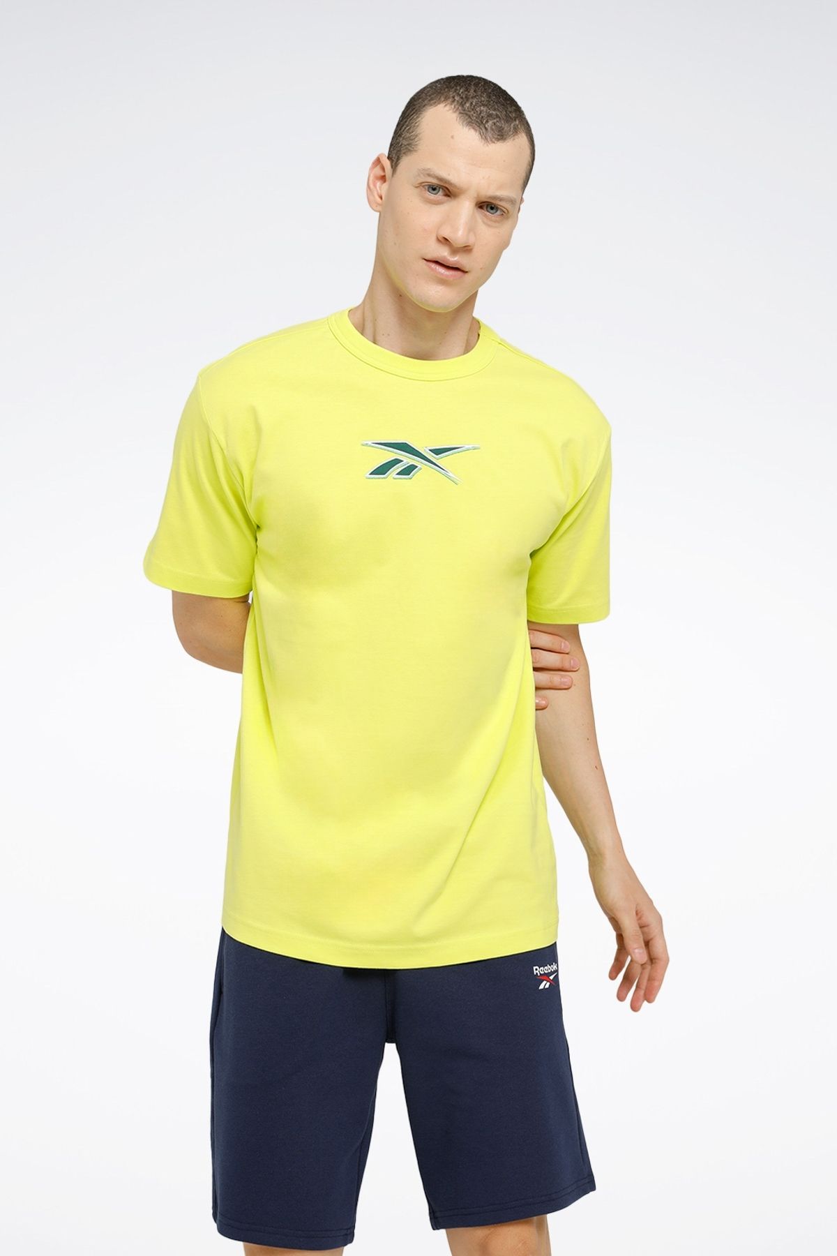 Reebok CL UNIFORM BL TEE Ye il Unisex K sa Kol T Shirt Fiyat Yorumlar Trendyol