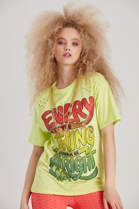 Kadın Yeşil Zincir Detaylı Yazı Baskılı T-Shirt YL-TS99528