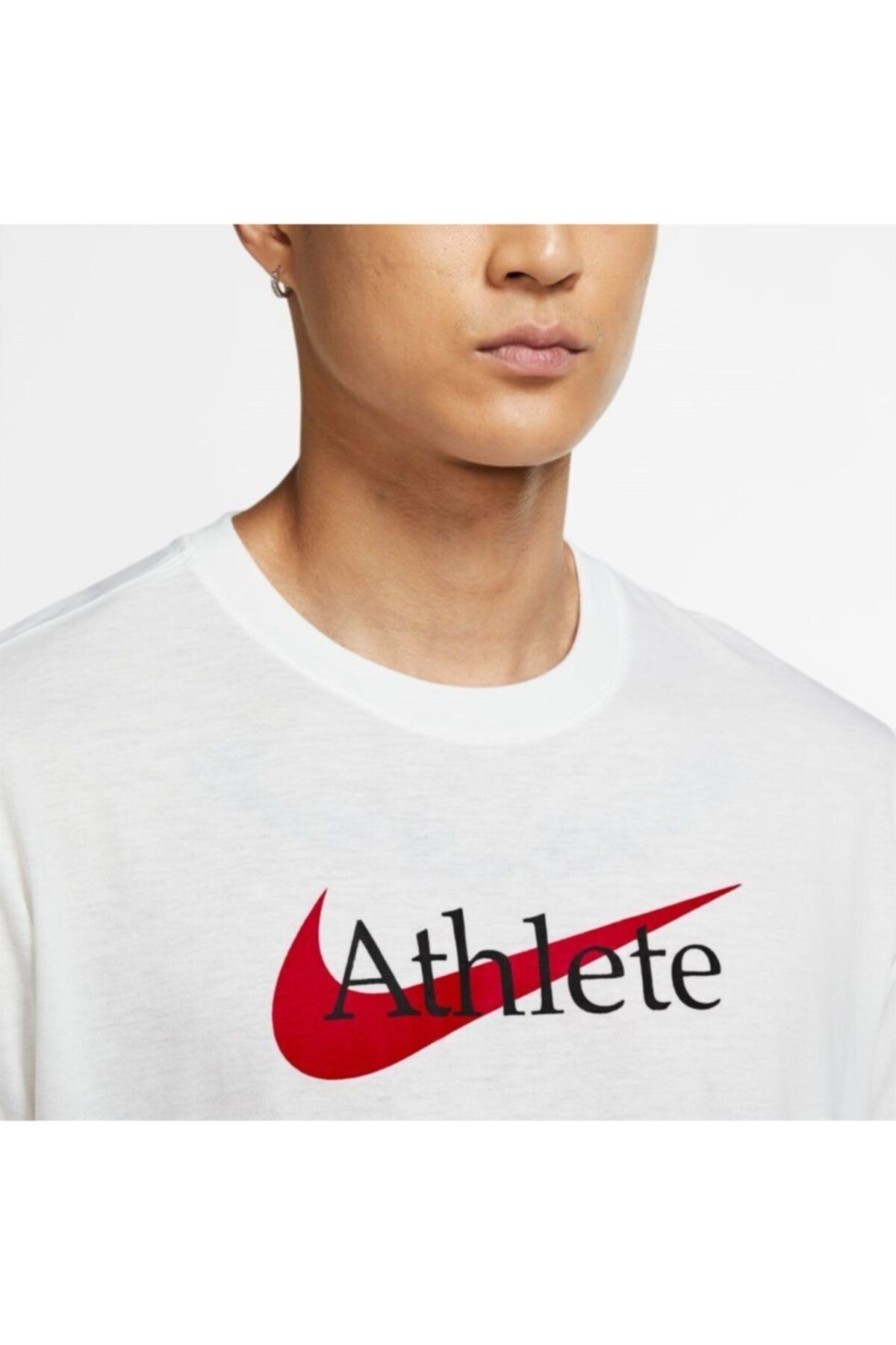Nike training hotsell t shirt mens