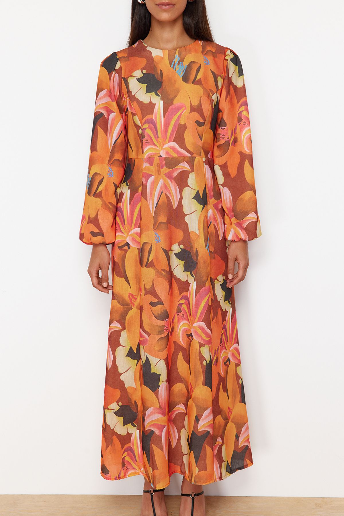 Trendyol Modest-Narancssárga virágmintás szőtt lenvászon ruha TCTSS24EB00102 4