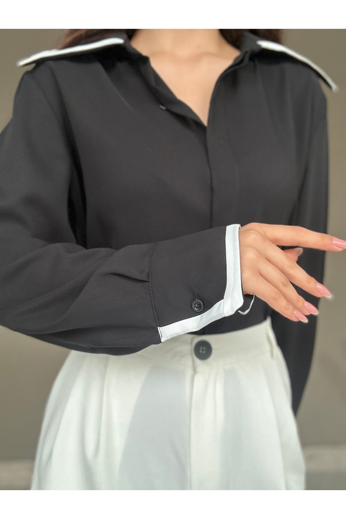 blue ashley  Oversize İki İplik Garnili Siyah-Beyaz Jessica Gömlek - Görsel 6