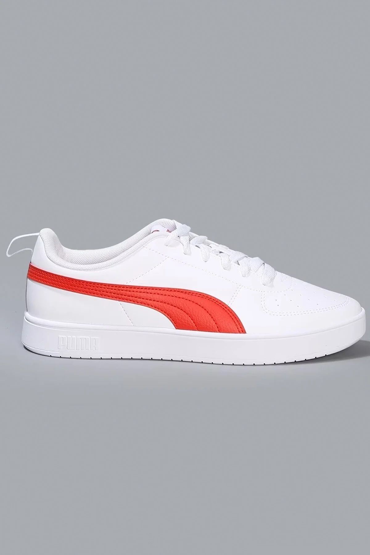 اسنیکر سفید مردانه و زنانه rickie روزانه از کفش ورزشی استفاده می کند Puma