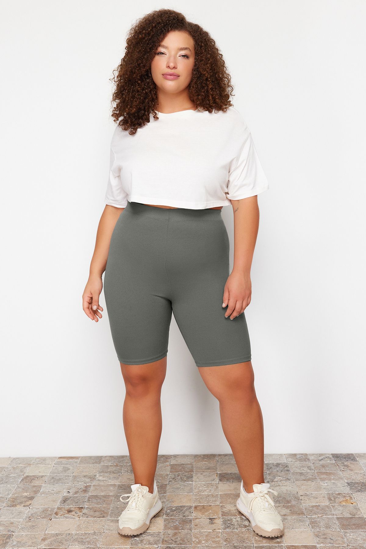 Trendyol Curve-Magas derekú motoros leggings - sötétkék/khaki, alacsony hosszúságú, bordás kötött, nagy méretű 2 csomag TBBSS24BV00000 3