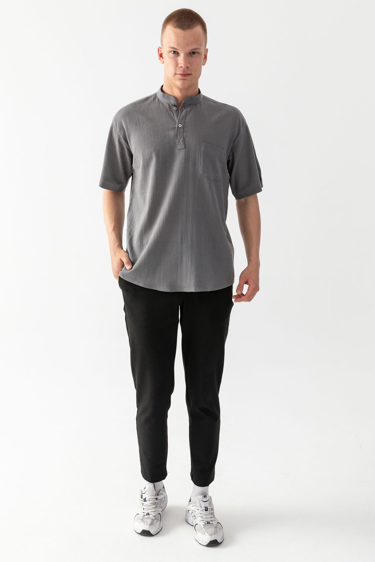 complete the look image