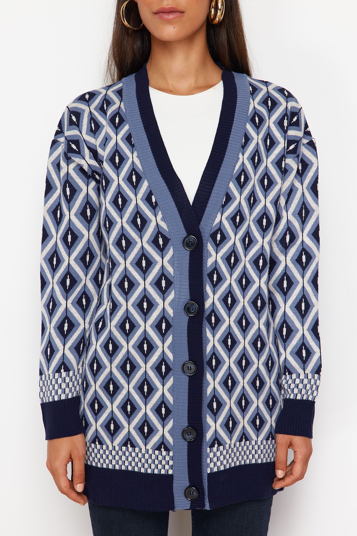 Trendyol Modest-Granatowy, żakardowy sweter z guzikami, szczegółowy, dzianinowy kardigan TCTAW22TH0013 4