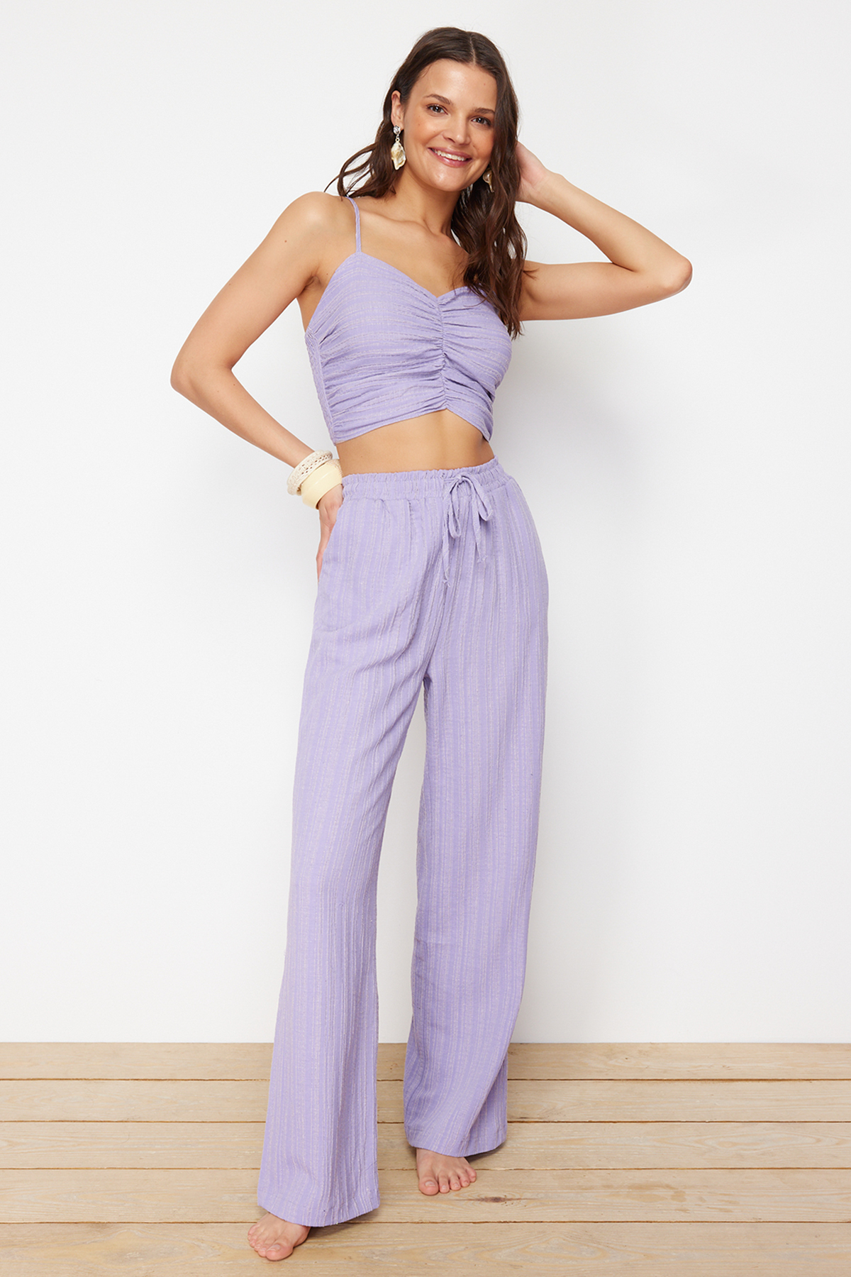 Trendyolmilla  Plaj Giyim Lila Dokuma Dokulu Bluz Pantolon Takım TBESS24AU00076 - Görsel 3