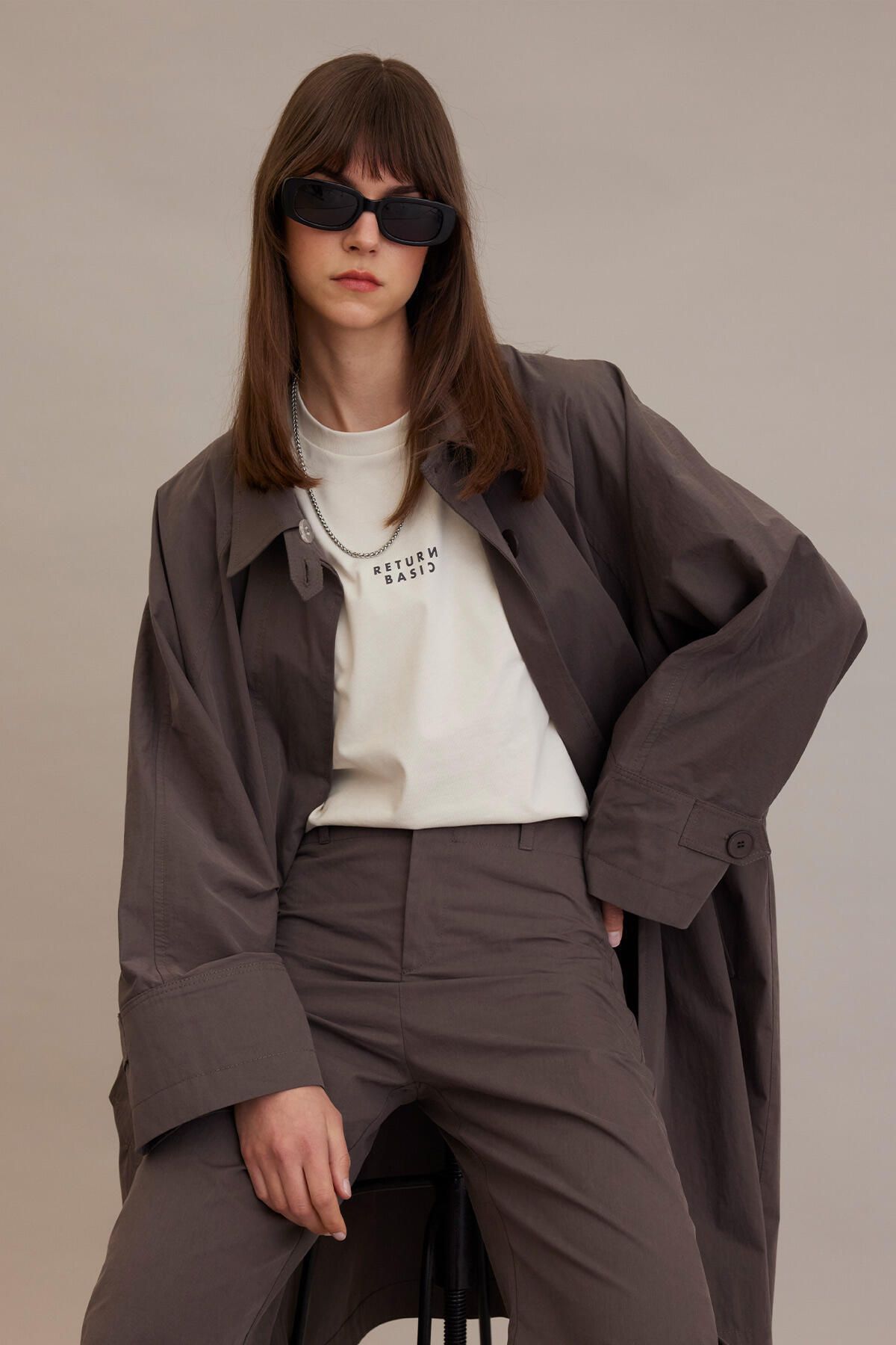 Manuka-OVERSIZE TKANINA TECHNICZNA trencz taupe 3