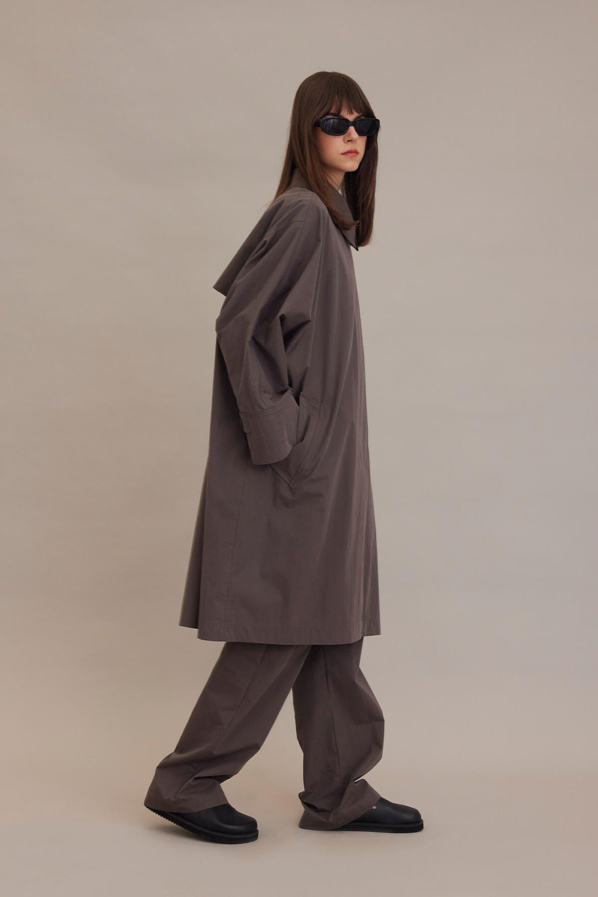 Manuka-OVERSIZE TKANINA TECHNICZNA trencz taupe 6