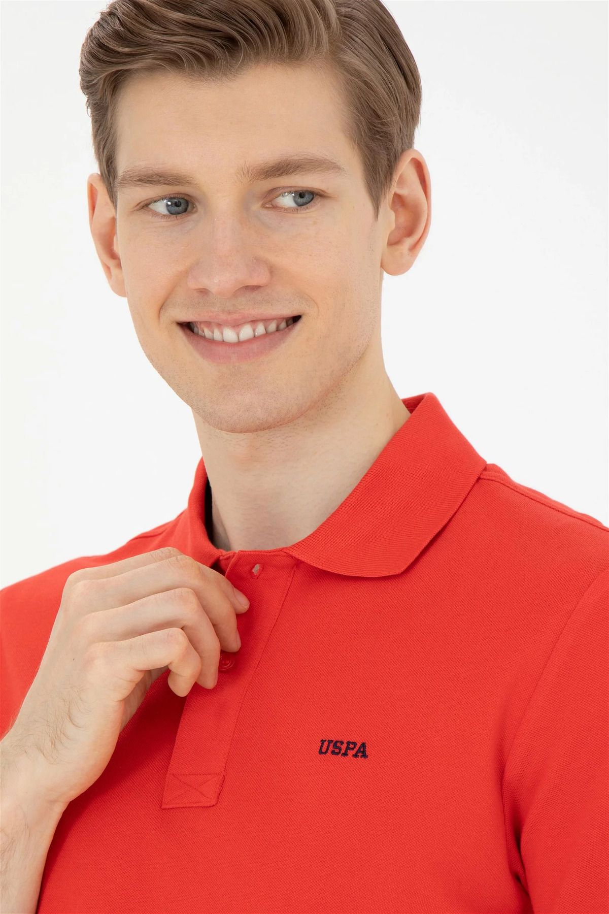 تی شرت یقه پولو قرمز مردانه پایه اصلی چوگان ASSN U.S. Polo Assn.