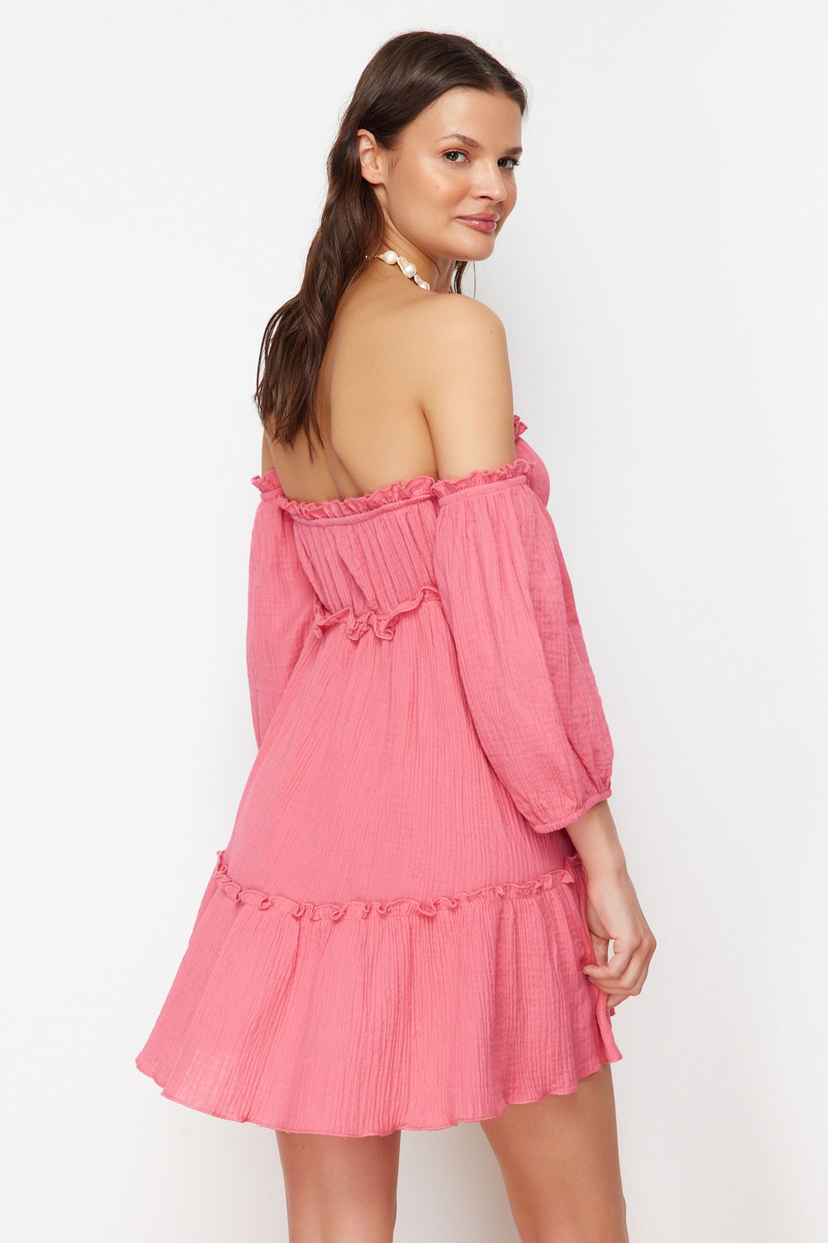 Trendyol Collection-Muślinowa sukienka plażowa mini w kolorze fuksji TBESS24EL00112 6